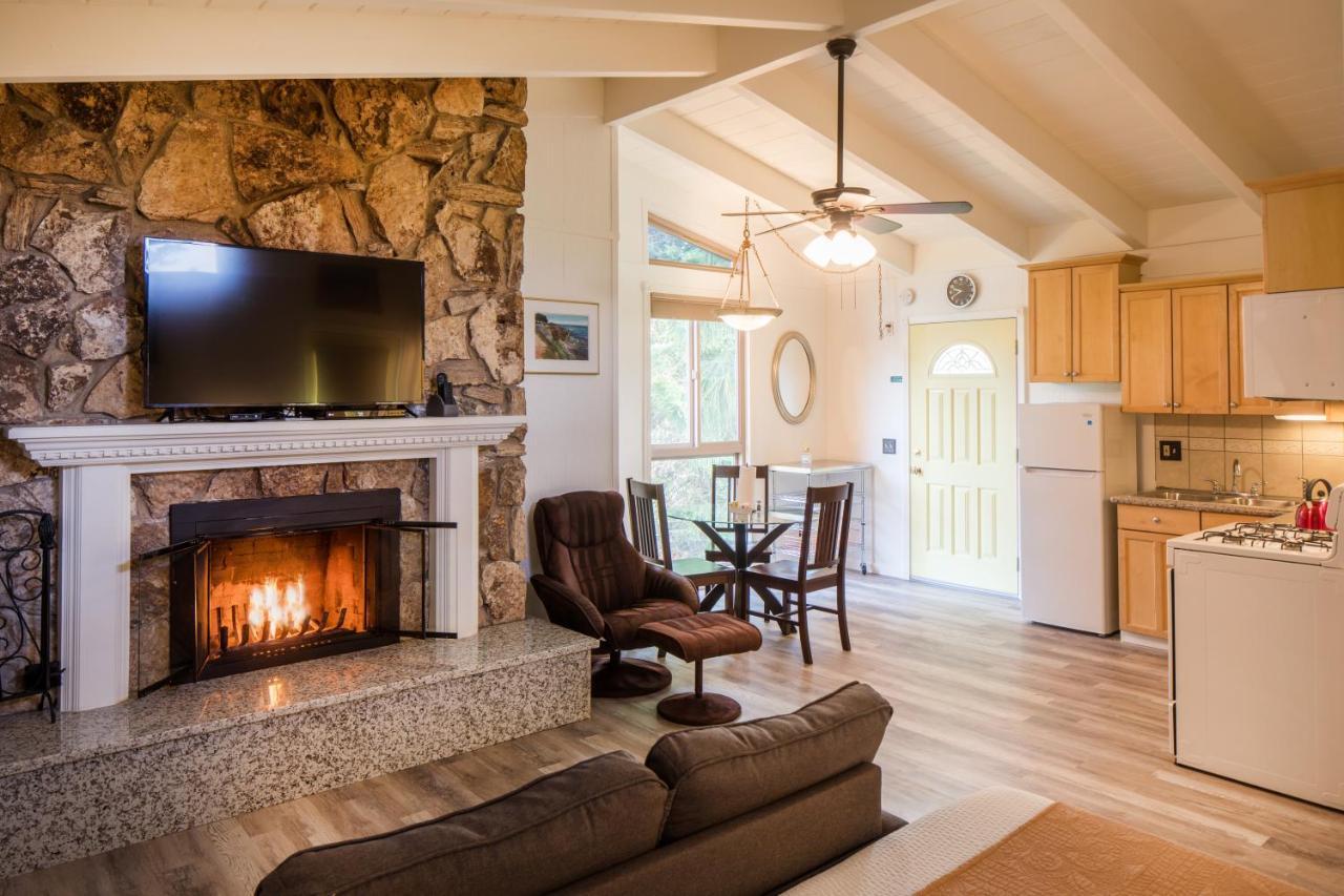 Andril Fireplace Cottages Pacific Grove Bagian luar foto